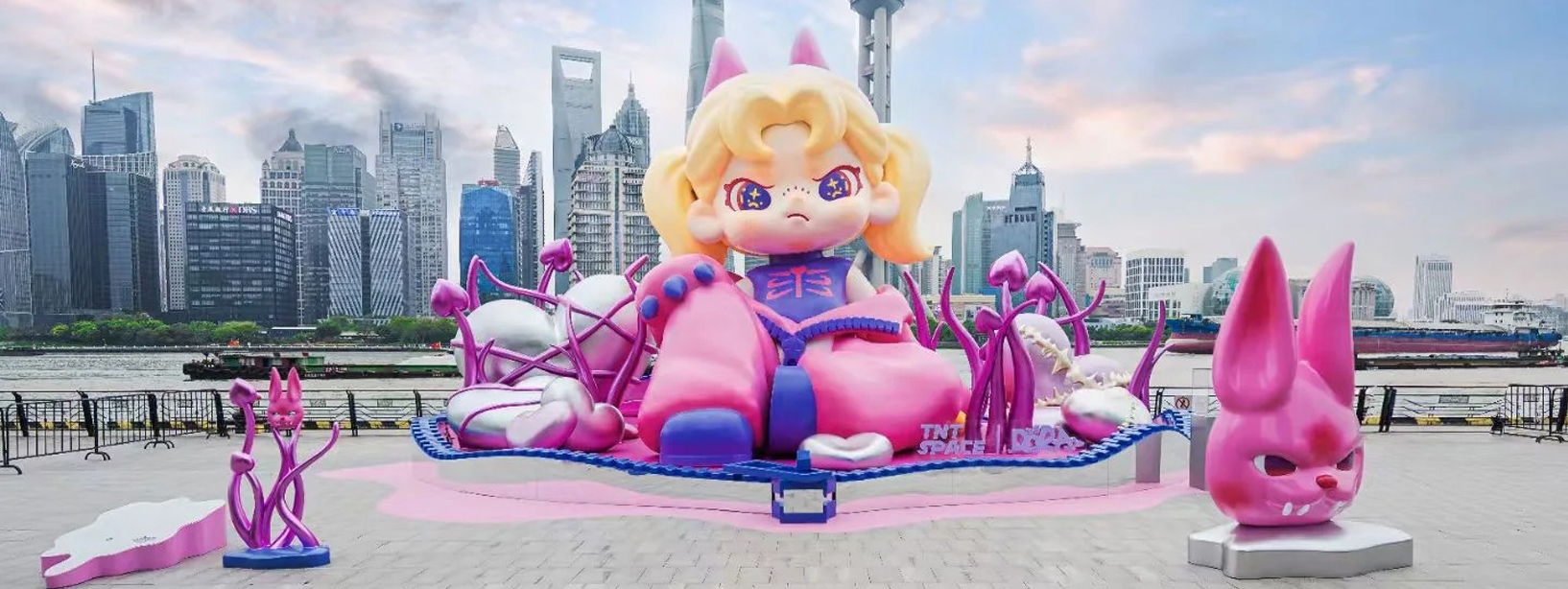 IP-themed Sculptures