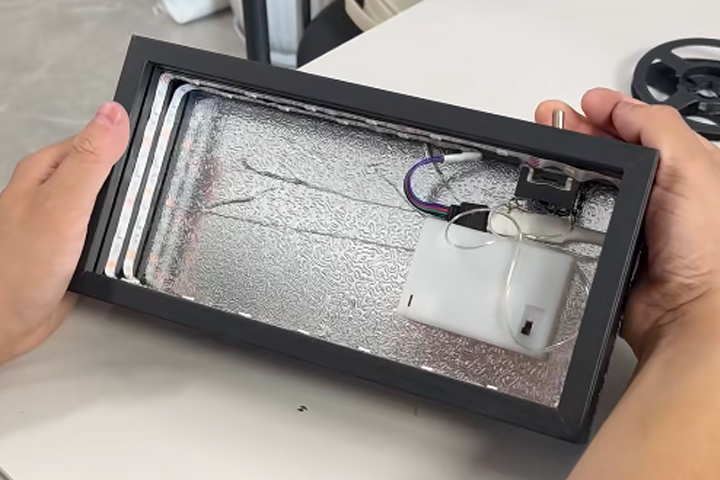 Decoration And Accessories